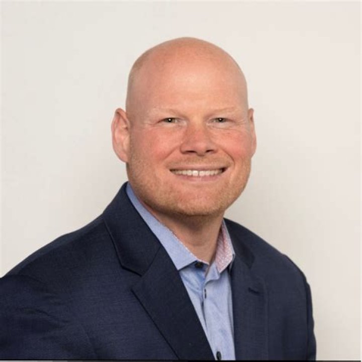 Chad Butler biografía, edad, altura, esposo, net worth, familia