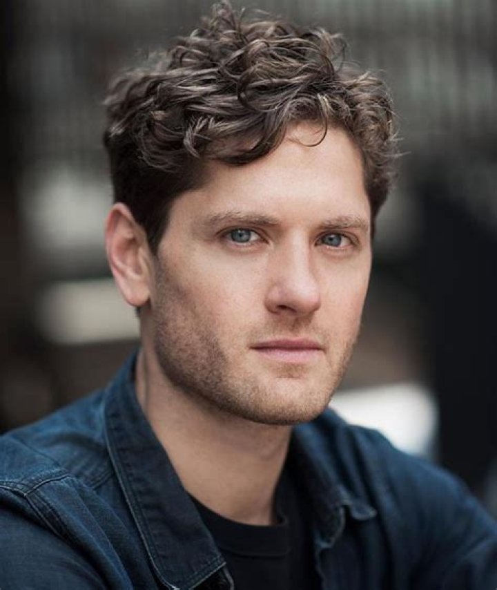 Kyle Soller Biography, Age, Height, Wife, Net Worth, Family