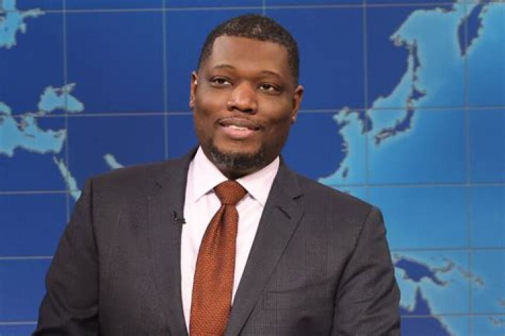 Michael Che Biography, Age, Height, Wife, Net Worth, Family
