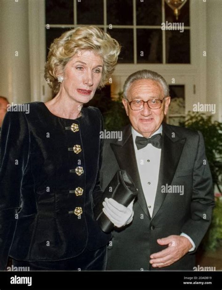 Nancy Kissinger Biography, Age, Height, Wife, Net Worth and Family