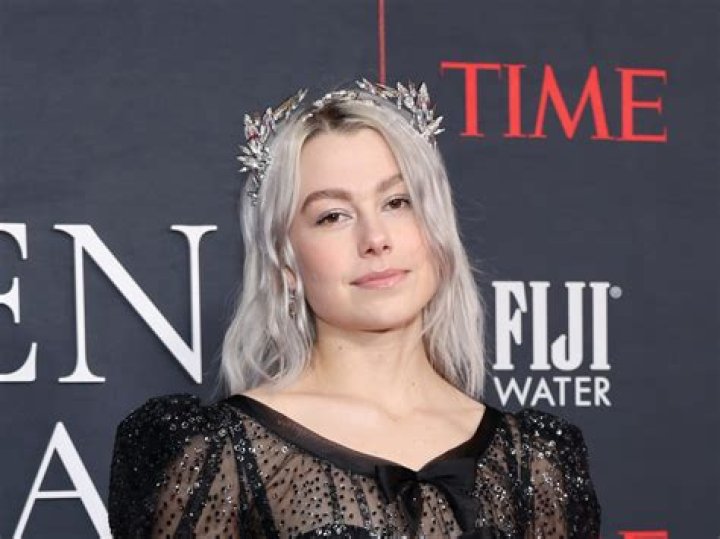 Phoebe Bridgers Biography, Age, Height, Husband, Net Worth, Family