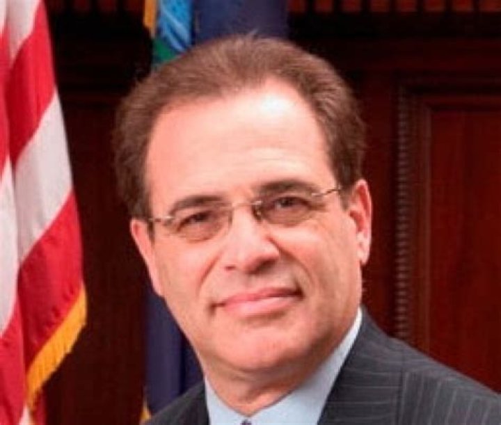 Robert A. Ficano Biography, Age, Height, Wife, Net Worth, Family