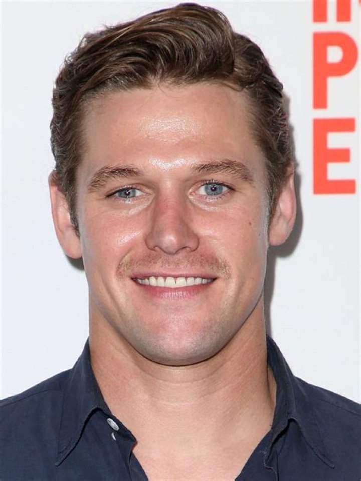 Zach Roerig Biography, Age, Height, Wife, Net Worth, Family